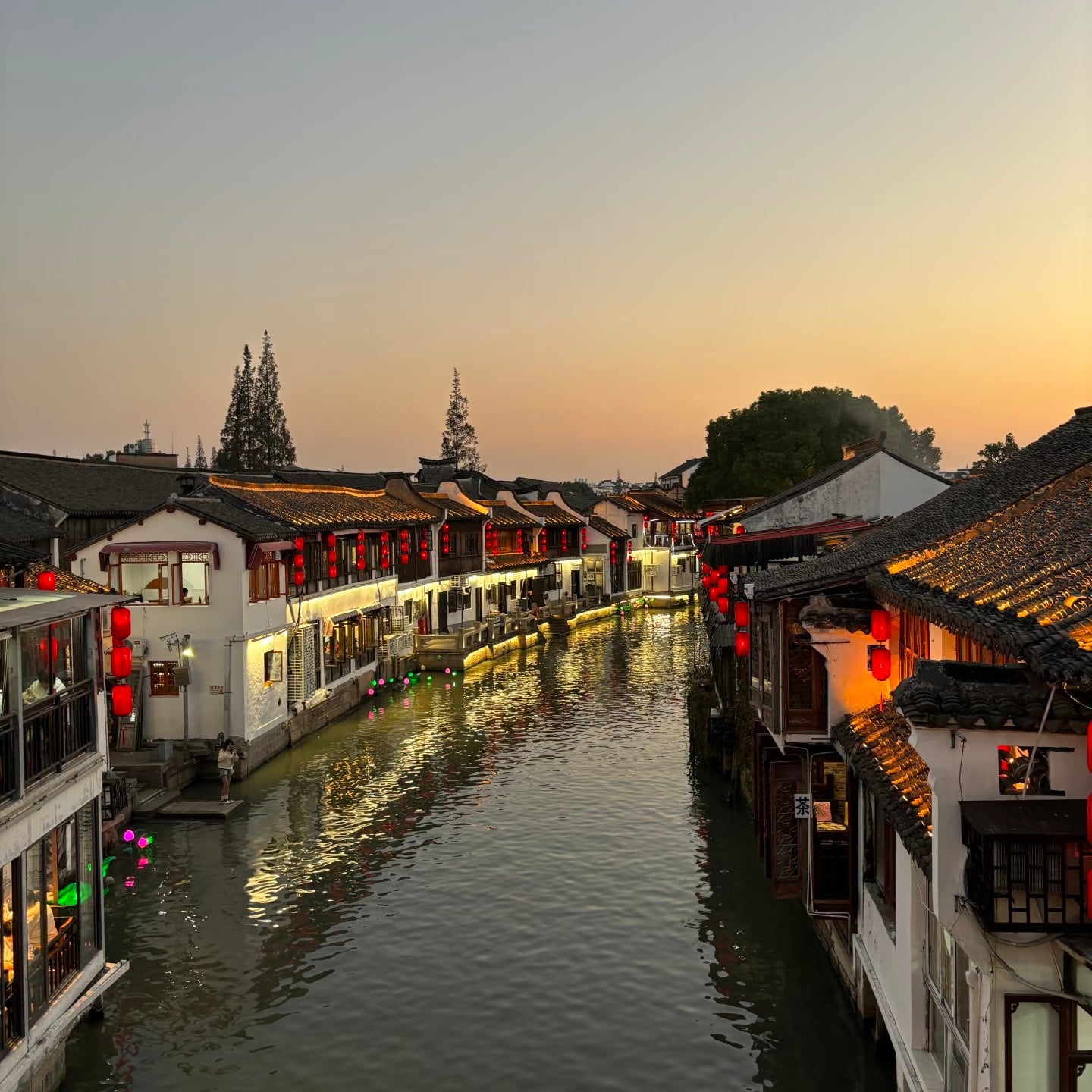 The Floating Palace (Chongqing - Yichang - Shanghai | 10 Days 9 Nights)